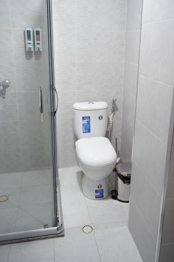 Hotel Vatan Plaza Tashkent Esterno foto
