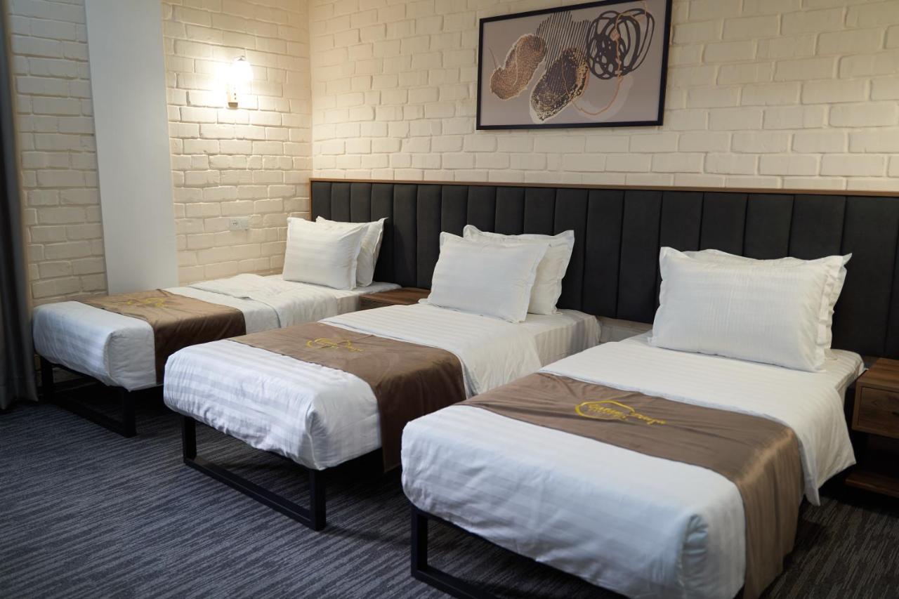 Hotel Vatan Plaza Tashkent Esterno foto